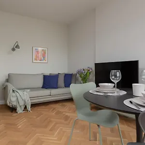 Szwedzka By Renters Warszawa